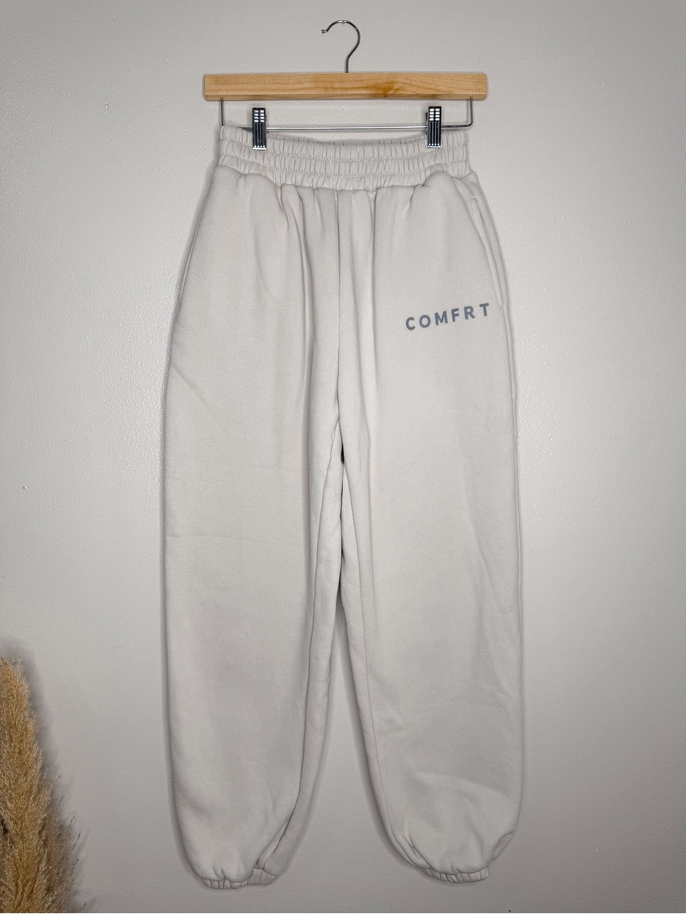 Comfrt | Tranquil Sweatpants, Medium, Cotton Color, like new - Picture 3 of 13
